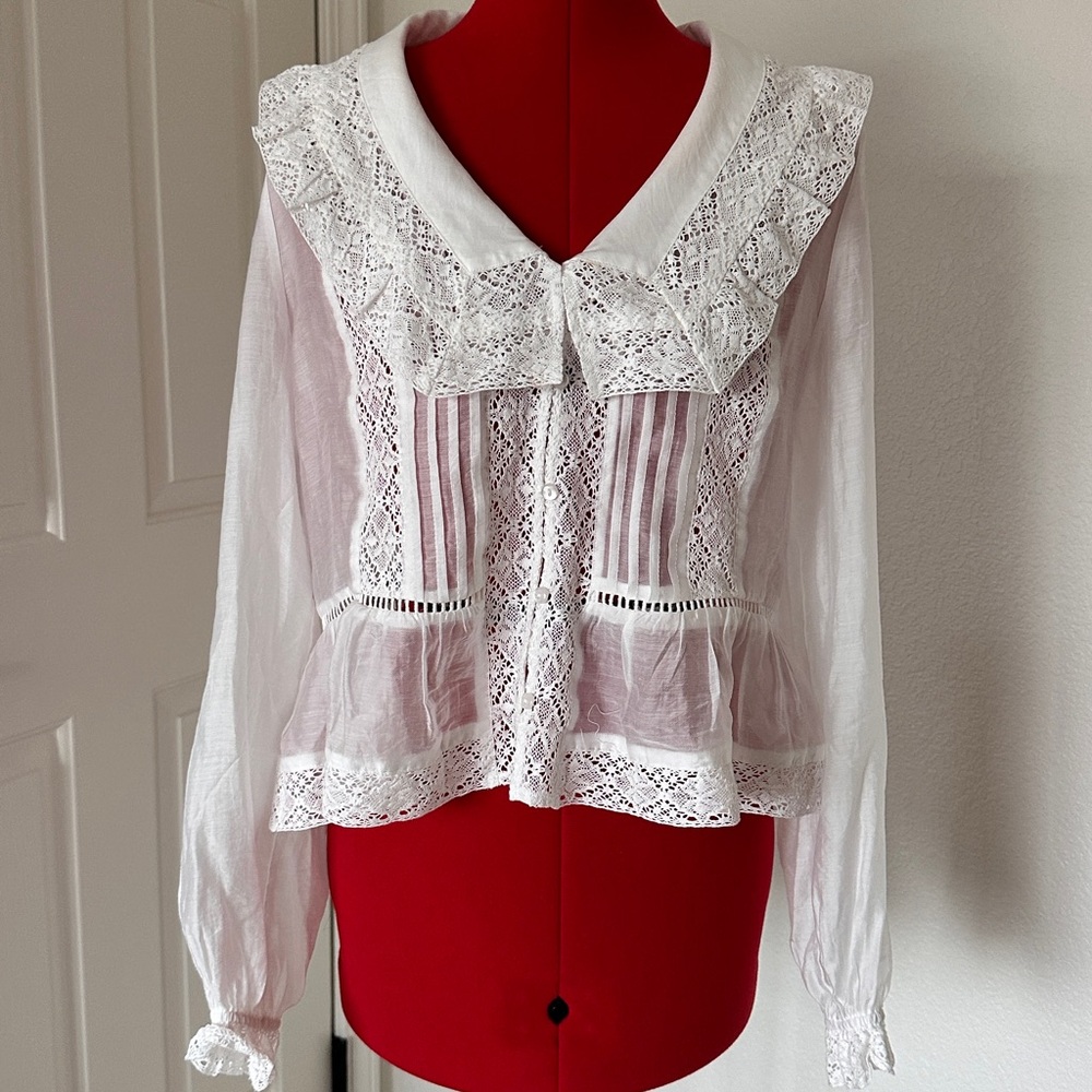 Caroline Constar Chic White Lace Women's Blouse small
